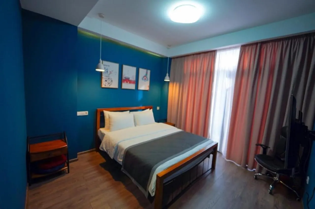 Hotel Linge Tbilisi 4*,